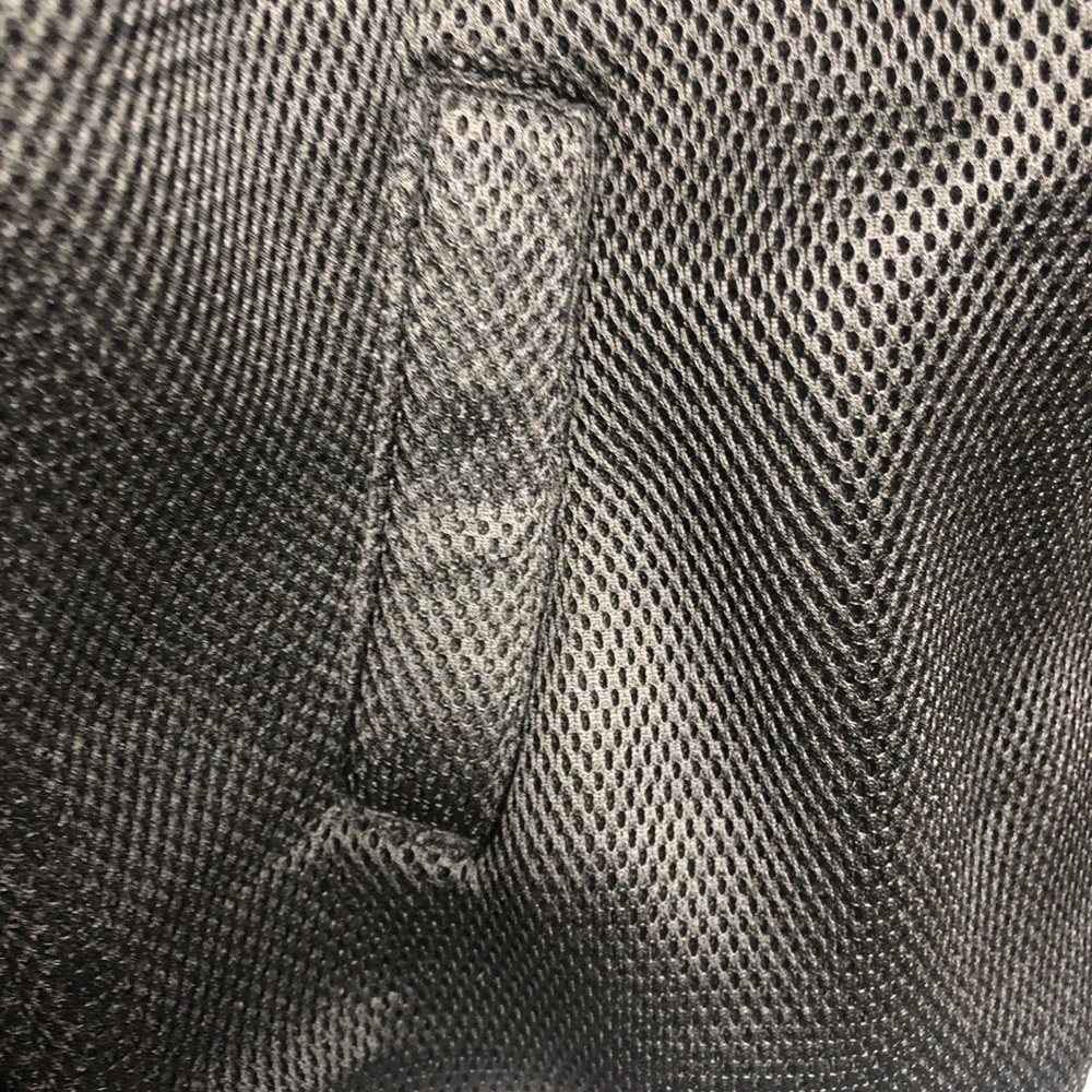 🖤Black Mesh Bomber Jacket🧥 - Picture 3 of 5